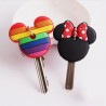 idée cadeau lgbt pas cher couvre clefs disney arc en ciel