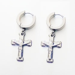 boucles d'oreilles clou pendantes argentées croix