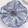 chouchou en tissu rayé blanc et bleu