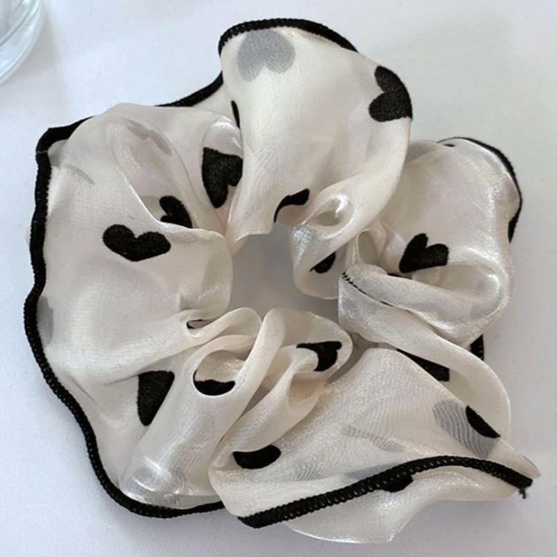 chouchou coeurs noirs