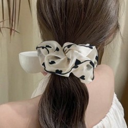 srcunchie en tulle motifs coeurs