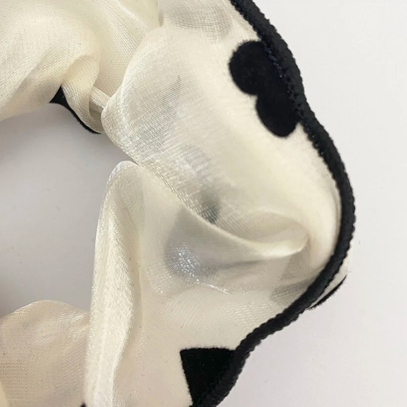 chouchou coeurs noirs tulle blanc