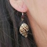 boucles d'oreille coquillage résine et argent fait main